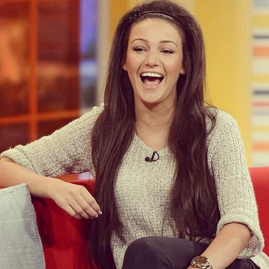 Michelle Keegan ma CZTERY palce u ręki? (FOTO)