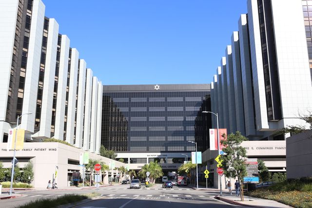 Mila Kunis urodziła!