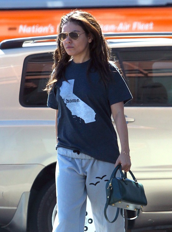 Mil Kunis robi sobi dready? (FOTO) Mil Kunis robi sobi dready? (FOTO)