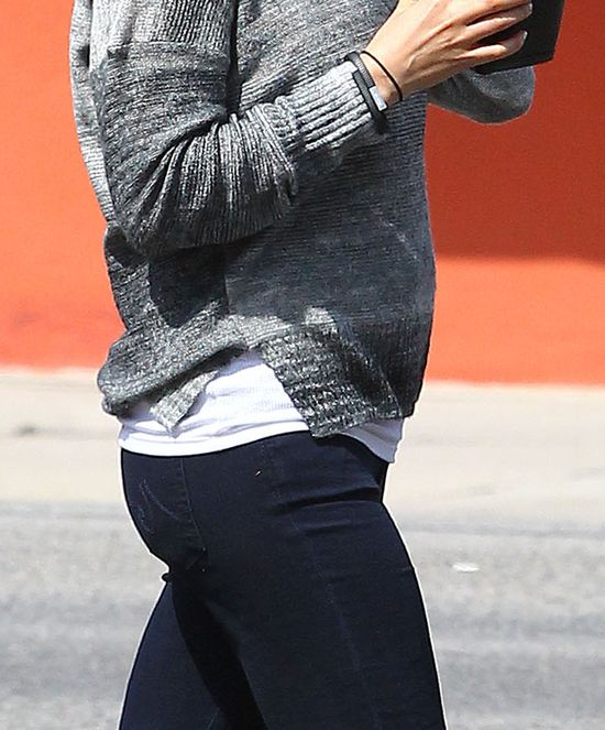 Mila Kunis podsyca plotki o swojej ciąży (FOTO)