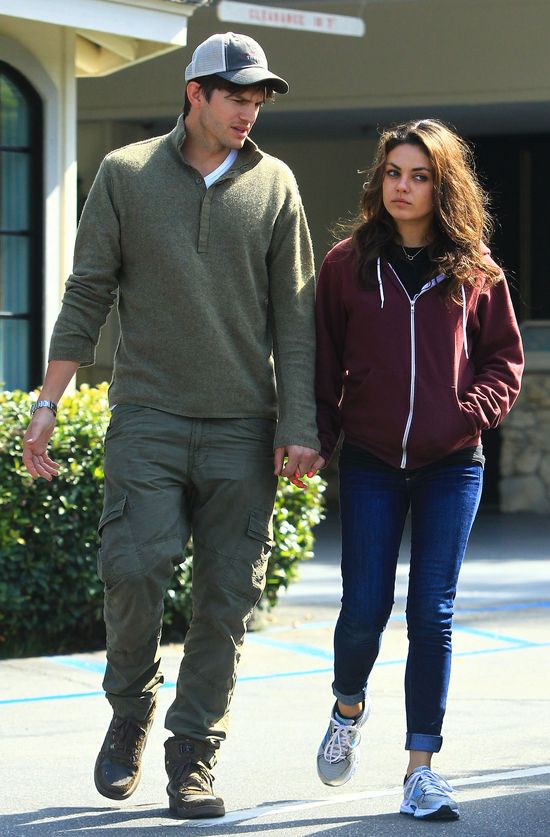 Rozczochrani Mila Kunis i Ashton Kutcher (FOTO)