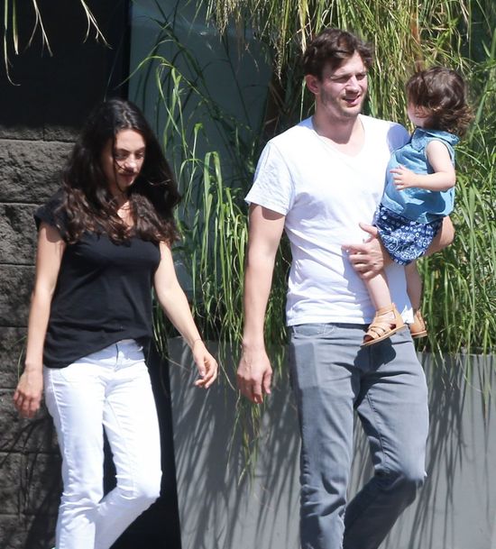 Mila Kunis Ashton Kutcher