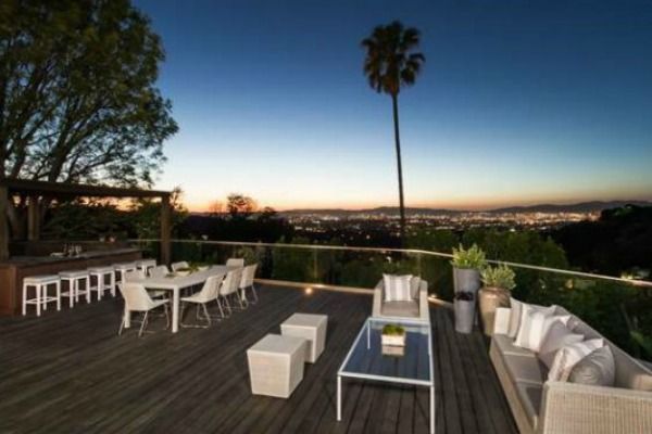 Tak mieszkała Mila Kunis, gdy była singielką (FOTO) Tak mieszkała Mila Kunis, gdy była singielką (FOTO)