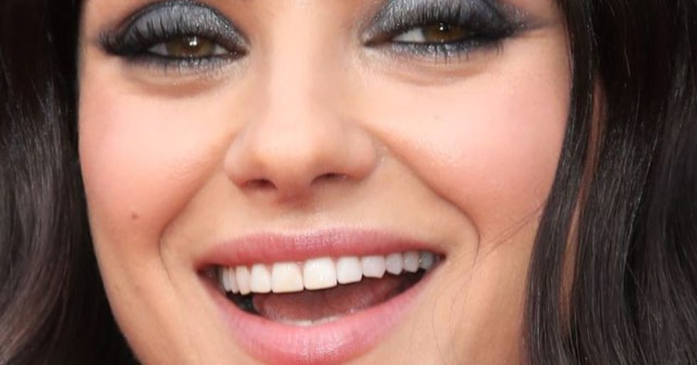 Mila Kunis obcięła grzywkę – wygląda STARO? (ZDJĘCIA) Mila Kunis obcięła grzywkę – wygląda STARO? (ZDJĘCIA)