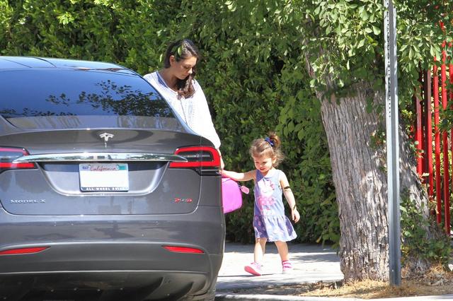 Czy to najsłodsze zdjęcia Mili Kunis z jej córeczką? (FOTO)