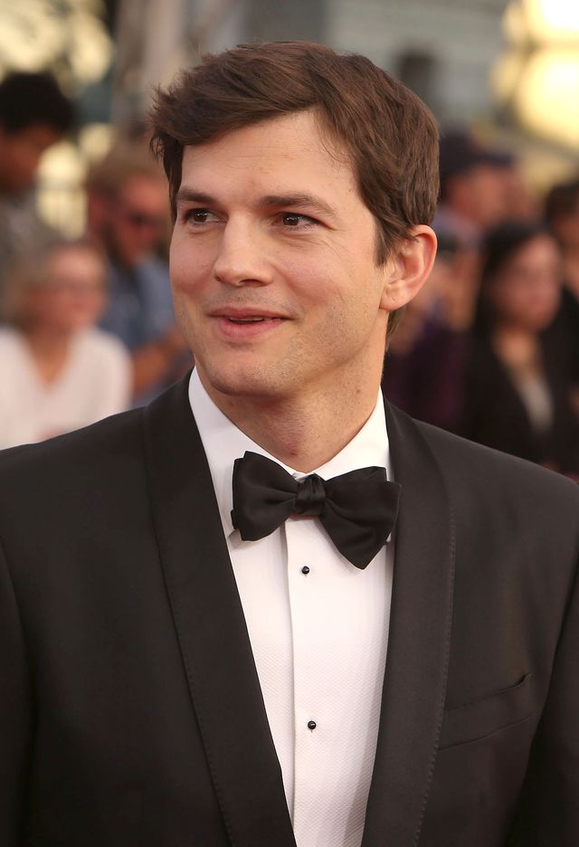 Piękna Mila Kunis po raz pierwszy z mężem na ściance (VIDEO) Piękna Mila Kunis po raz pierwszy z mężem na ściance (VIDEO)