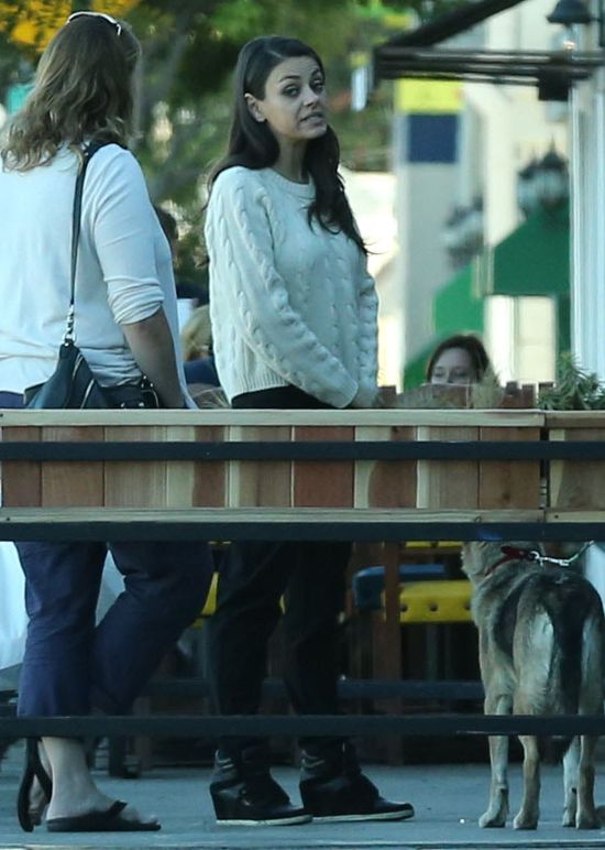 Mila Kunis koloryzuje? (FOTO)