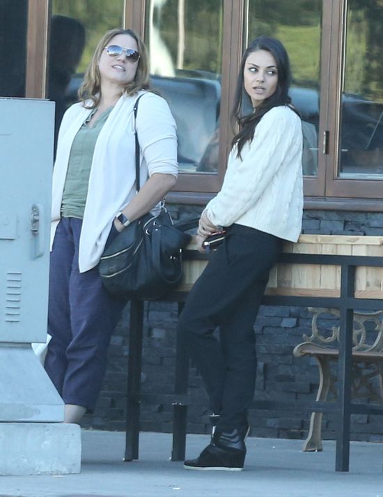 Mila Kunis koloryzuje? (FOTO)