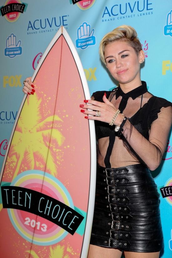 Miley Cyrus na Teen Choice Awards 2013 (FOTO)  
