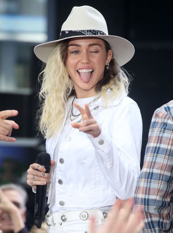 Miley Cyrus dała koncert. Wyglądała całkiem inaczej niż kiedyś