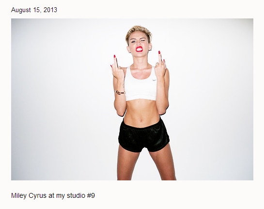 Miley Cyrus w dowcipnej i seksownej sesji