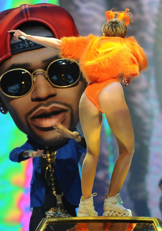 Gdy pokażesz wszytko, zaczynasz tracić fanów? (FOTO)