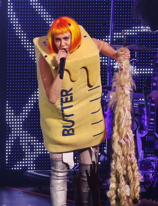 Miley Cyrus i Liam Hemsworth będą mieli dziecko!