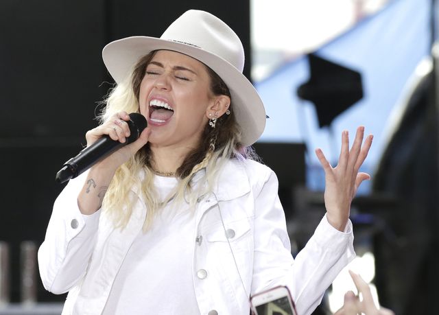 Fani Milley Cyrus pozostawieni z uczuciem zawodu i bez wyjaśnień