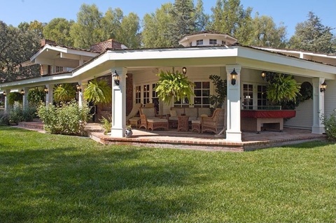 Miley Cyrus kupiła... ranczo (FOTO)