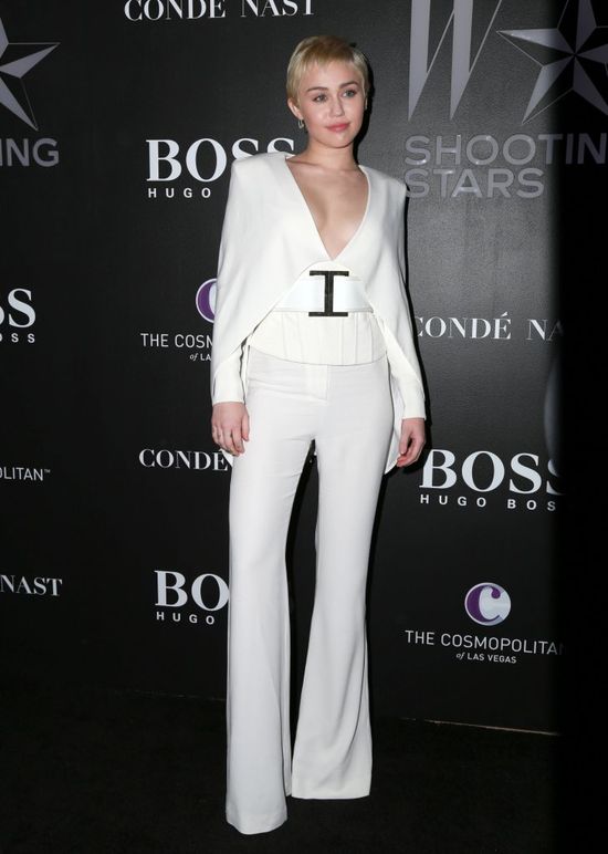 Miley Cyrus zaskoczyła stylizacją (FOTO)