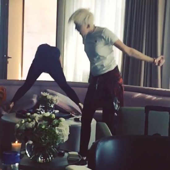 Miley Cyrus wraca i twerka! (VIDEO) Miley Cyrus wraca i twerka! (VIDEO)