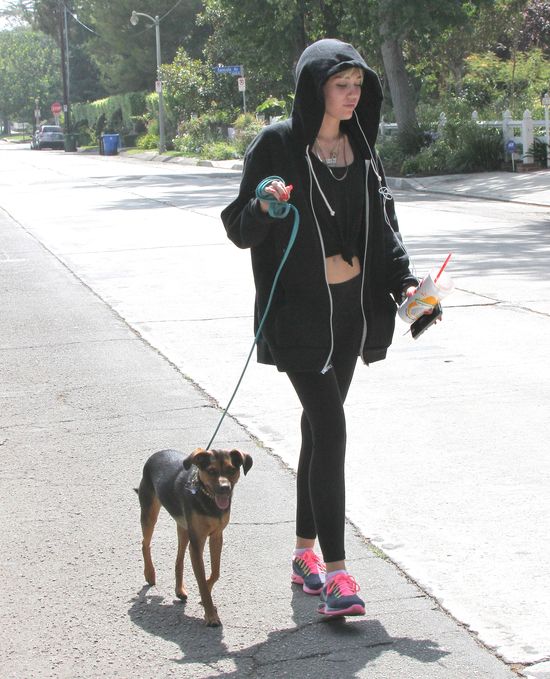 Miley Cyrus: Sama zbudowałam swoje imperium (FOTO)