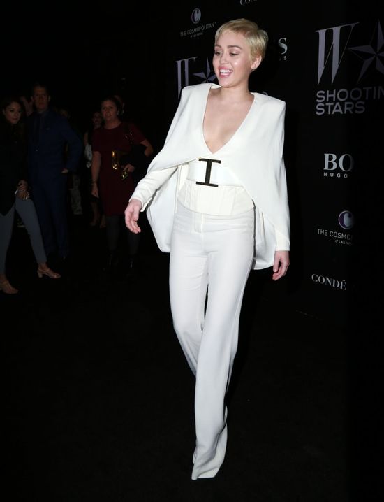 Miley Cyrus zaskoczyła stylizacją (FOTO)