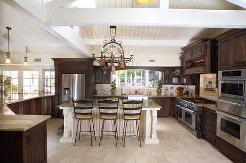 Miley Cyrus kupiła... ranczo (FOTO)