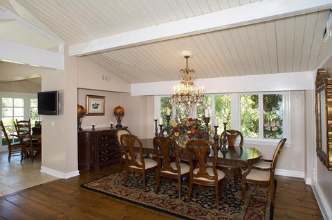 Miley Cyrus kupiła... ranczo (FOTO)