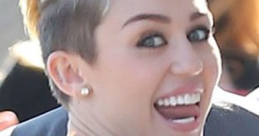 Miley Cyrus dostanie milion dolarów za pornosa? Miley Cyrus dostanie milion dolarów za pornosa?