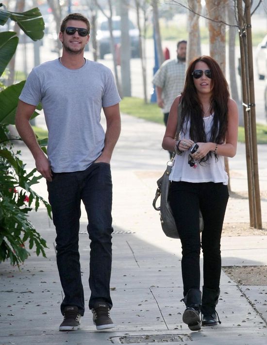 Jakie jest życie seksualne Miley Cyrus i Liama Hemswortha?