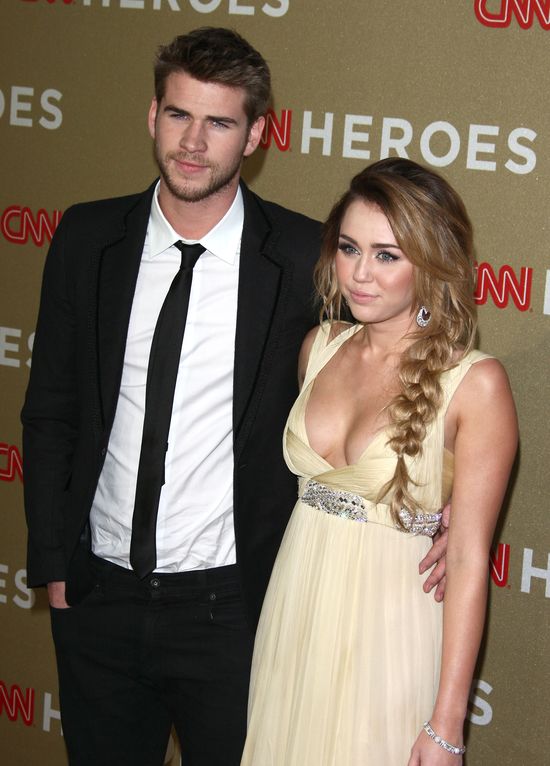 Ślub Miley Cyrus i Liama Hemswortha wstrzymany?