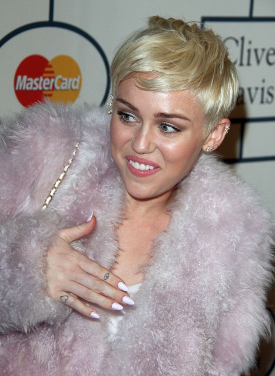 Te gwiazdy borykają się z trądzikiem (FOTO)