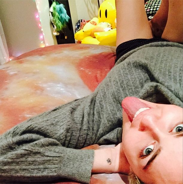 Która gwiazda smacznie chrapie na takim łóżku? (FOTO) Która gwiazda smacznie chrapie na takim łóżku? (FOTO)