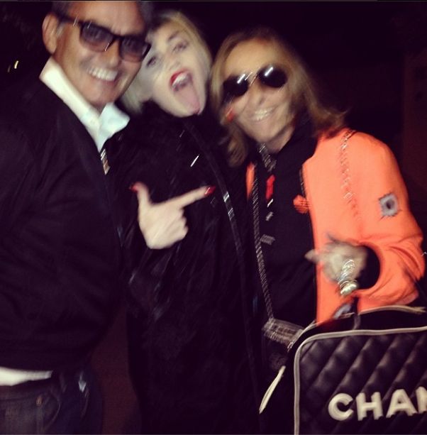 Miley Cyrus zmieniła fryzurę (FOTO)