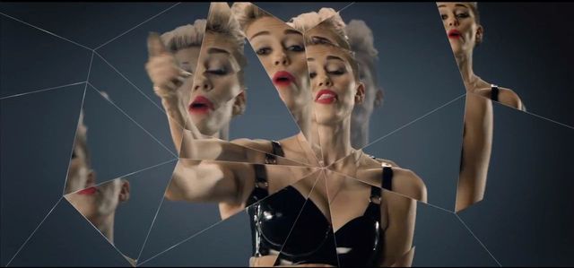 Miley Cyrus rapuje o narotykach w Feeling Myself (VIDEO) Miley Cyrus rapuje o narotykach w Feeling Myself (VIDEO)