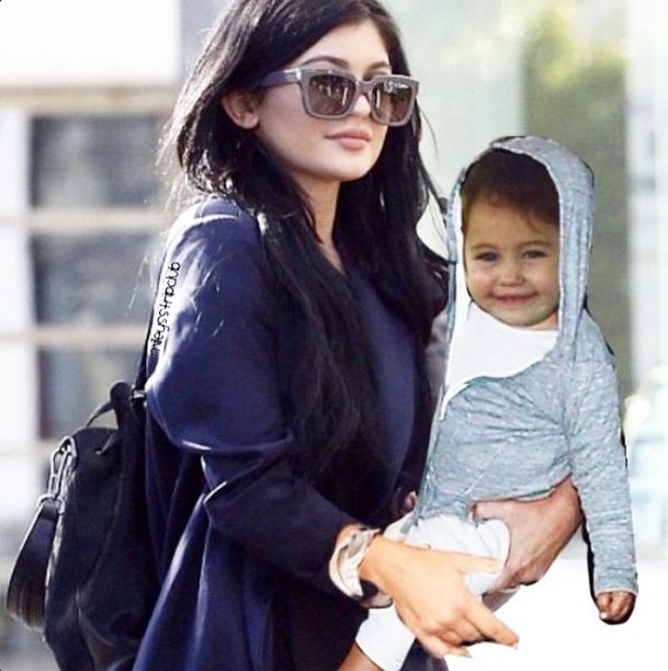 Miley Cyrus gorzko pożałuje TYCH zdjęć? (Instagram) Miley Cyrus gorzko pożałuje TYCH zdjęć? (Instagram)