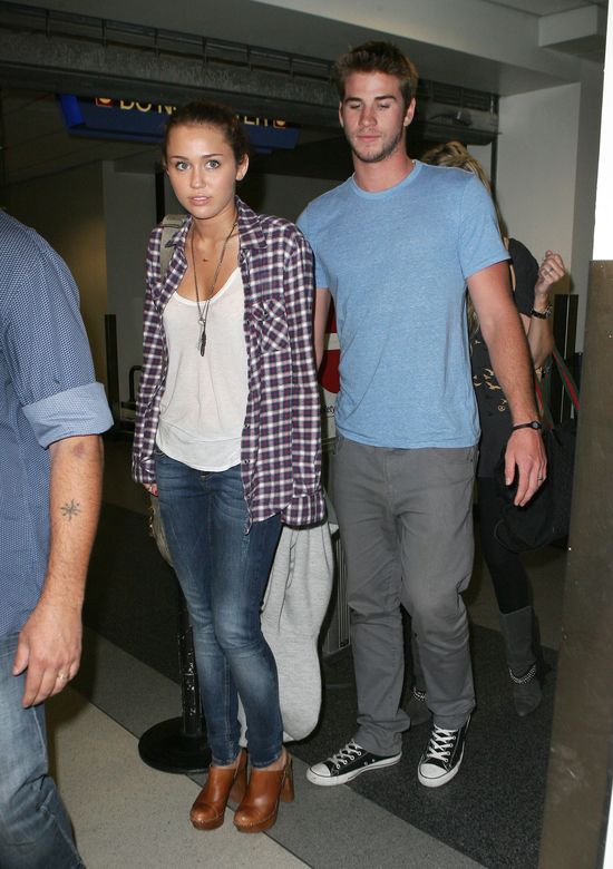 Miley Cyrus non stop wydzwania do Liama Hemswortha