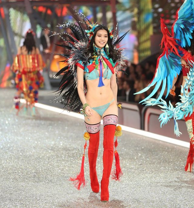 To najlepszy show Victoria's Secret! (FOTO) To najlepszy show Victoria's Secret! (FOTO)