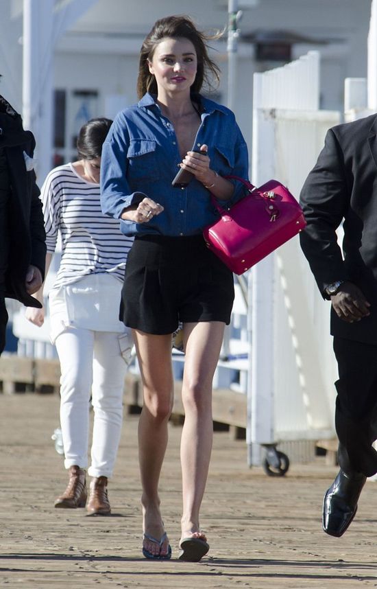 Miranda Kerr wróciła do Orlando i do ustawek (FOTO) Miranda Kerr wróciła do Orlando i do ustawek (FOTO)