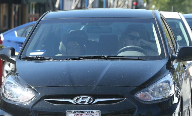 Kontuzjowana Miranda Kerr (FOTO) Kontuzjowana Miranda Kerr (FOTO)