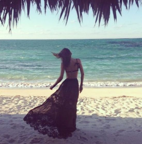 Chcecie zobaczyć Mirandę Kerr bez stanika? (FOTO) Chcecie zobaczyć Mirandę Kerr bez stanika? (FOTO)