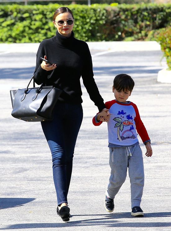 W takim towarzystwie Mirandy Kerr nie widzieliśmy od dawna