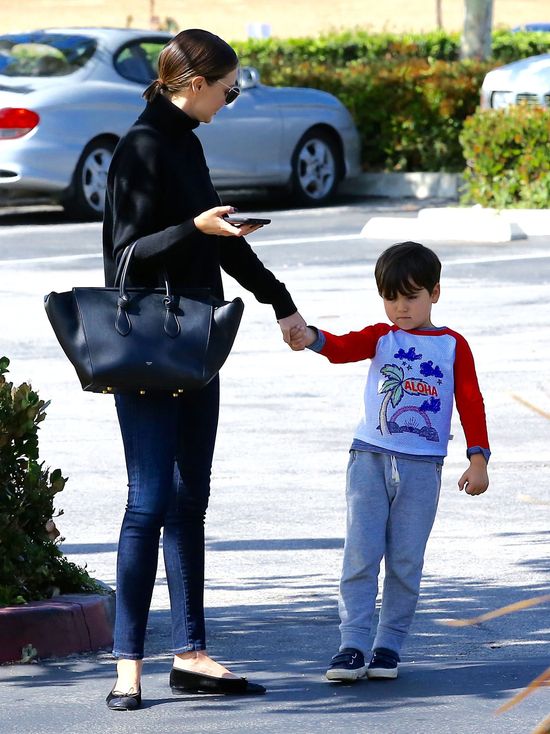 W takim towarzystwie Mirandy Kerr nie widzieliśmy od dawna