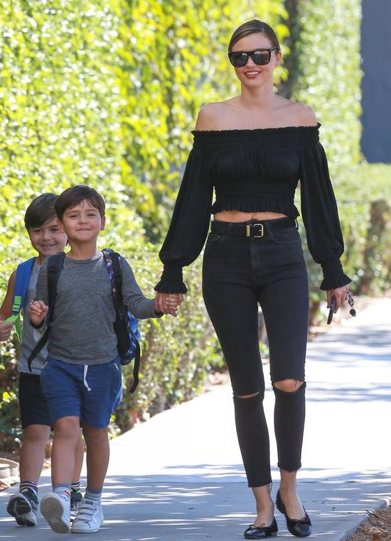 Miranda Kerr zdradza szczegóły ślubu z Evanem Spiegelem Miranda Kerr zdradza szczegóły ślubu z Evanem Spiegelem