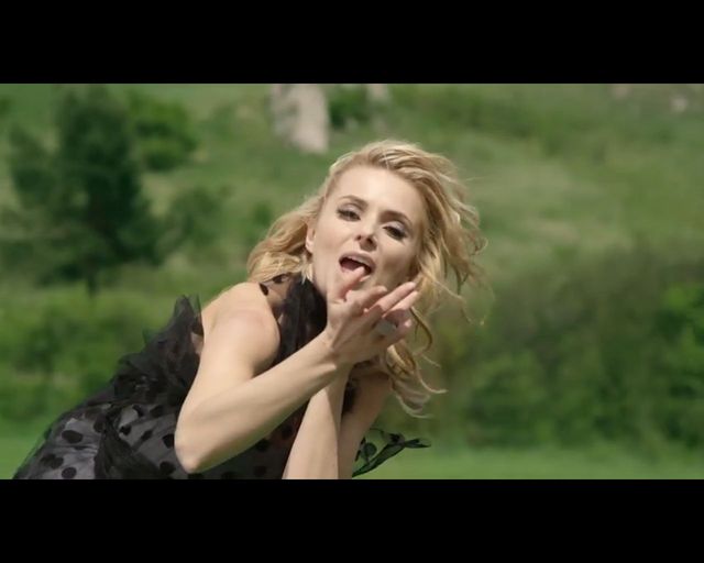 Wiemy, gdzie Mlynkova kupuje szminki (FOTO)