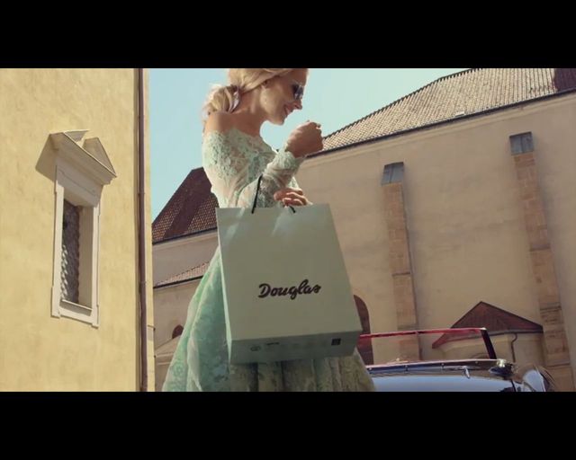 Wiemy, gdzie Mlynkova kupuje szminki (FOTO)