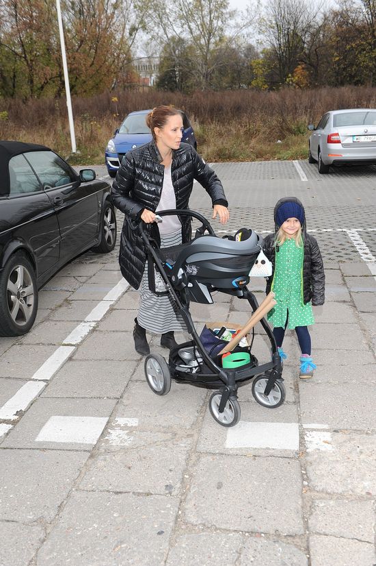 Monika Mrozowska łączy pracę z macierzyństwem (FOTO)