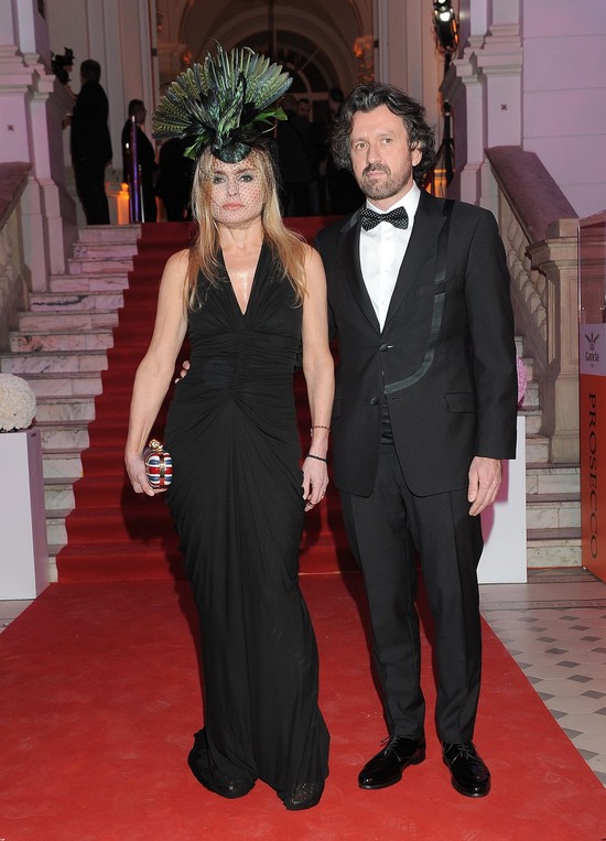 Monika Olejnik obrosła w piórka! (FOTO)