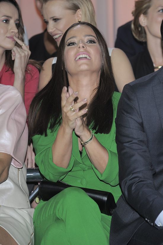 Mucha narobiła zamieszania w hotelu w Nowym Jorku?