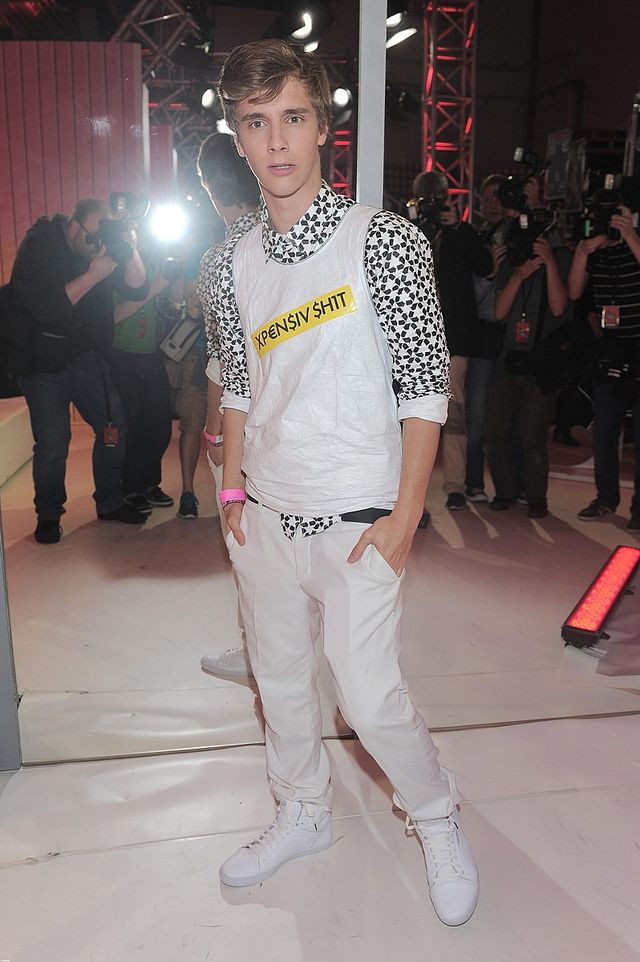 Wystylizowany Maciek Musiał na planie The Voice (FOTO)