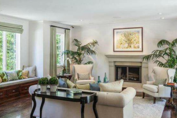 Znany aktor pokazał swój czerwony pokój bólu? (FOTO)