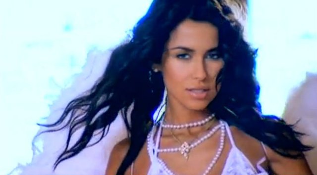 Natalia Siwiec jako seksowna anielica (FOTO+VIDEO)