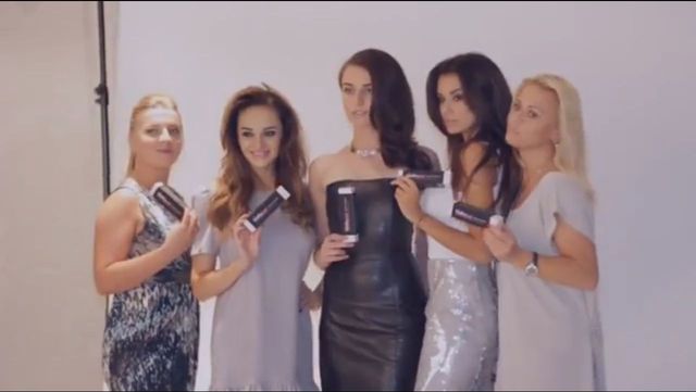 Julia Kamińska równie piękna jak Natalia Siwiec? (VIDEO)